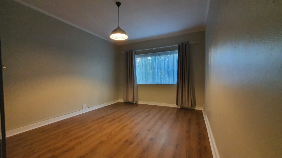 To Let 1 Bedroom Property for Rent in Three Anchor Bay Western Cape